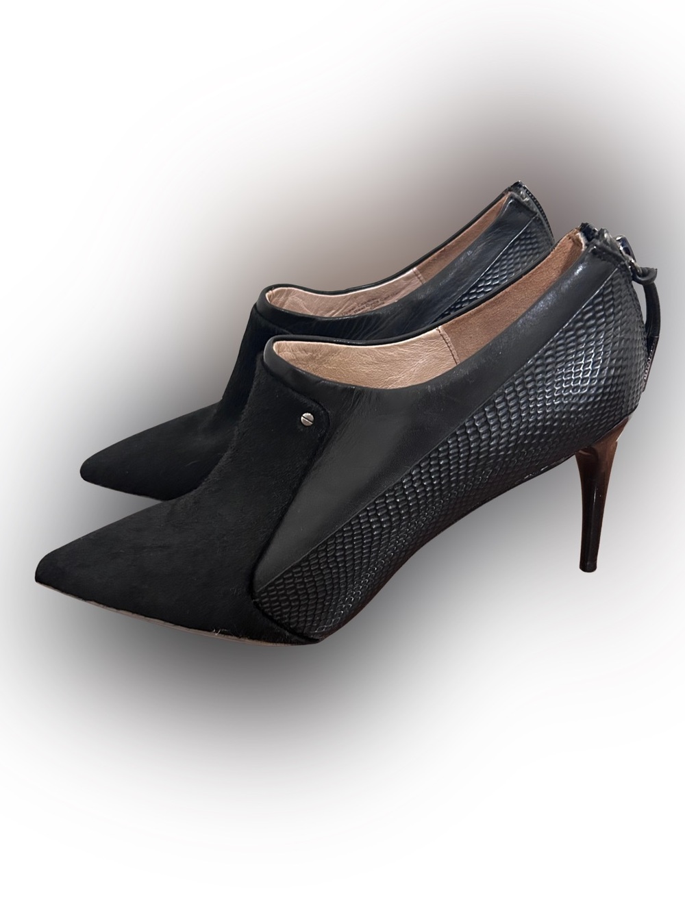 L.A.M.B. Black Pointed-Toe Textured Leather Suede Ankle Heels Zip Y2K Size 8
